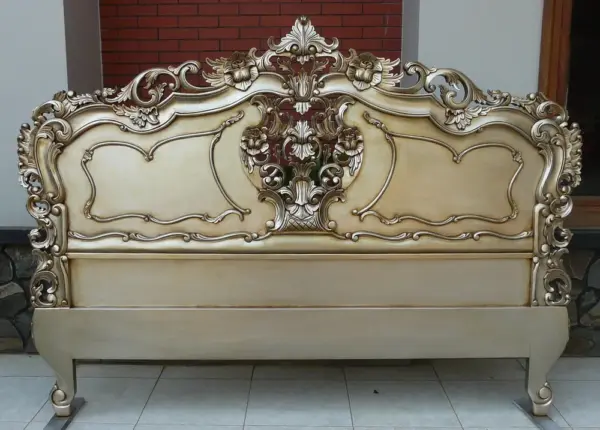 Daabadi Furniture Wholesale Classic French Provincial Bed Super King-Size Silver Leaf Mahogany