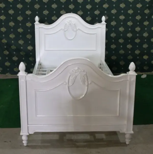 Daabadi Furniture Wholesale Classic French Provincial Bed Super King-Size White Duco Mahogany