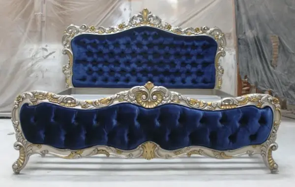 Daabadi Furniture Wholesale Classic French Provincial Bed Super King-Size Gold and Silver Mahogany