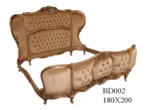 Daabadi Furniture Wholesale Classic French Vintage Bed Super King-Size Gold Painted Mahogany