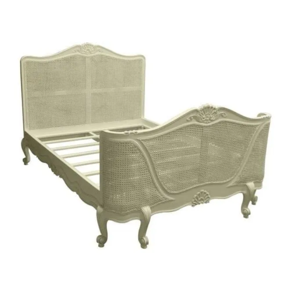 Daabadi Furniture Wholesale Classic French Vintage Bed Super King-Size Beige Painted Mahogany
