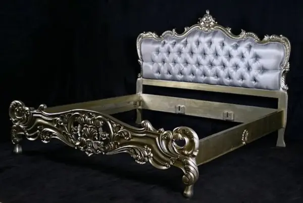Daabadi Furniture Wholesale Classic French Vintage Bed Queen-Size Silver Leaf Mahogany