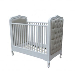Luxury Hand Carved Baby Cot Mahogany Wood Classic French Style Baby Crib White Tufted Chesterfield Baby Bed Manufacturer