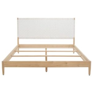 Classic Baroque Bed with Gold Accent and Luxurious Comfort