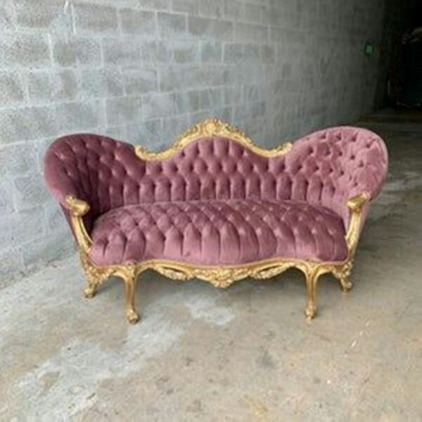 Daabadi Furniture Wholesale Classic Louise Sofa 2-Seater Painted Gold Mahogany Fabric Red