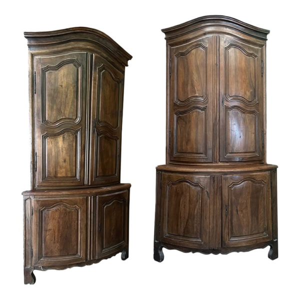 Classic brown wooden armoire with curved top by Daabadi Furniture wholesaler