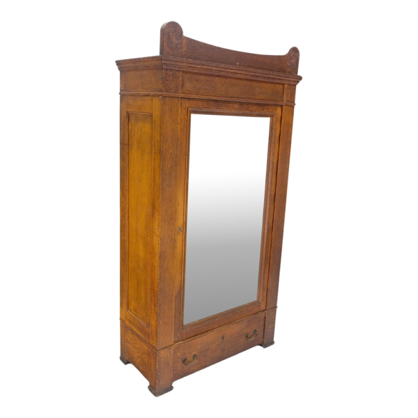 Vintage Wood Wardrobe with Single Door Design