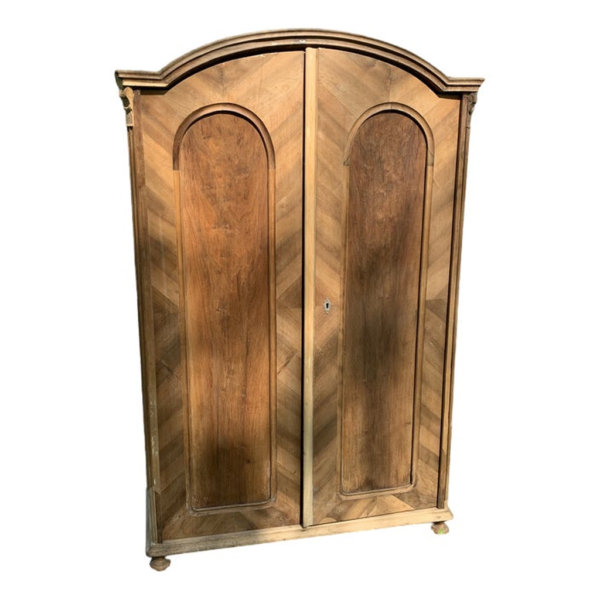 Vintage Brown Wood Wardrobe - Daabadi Furniture