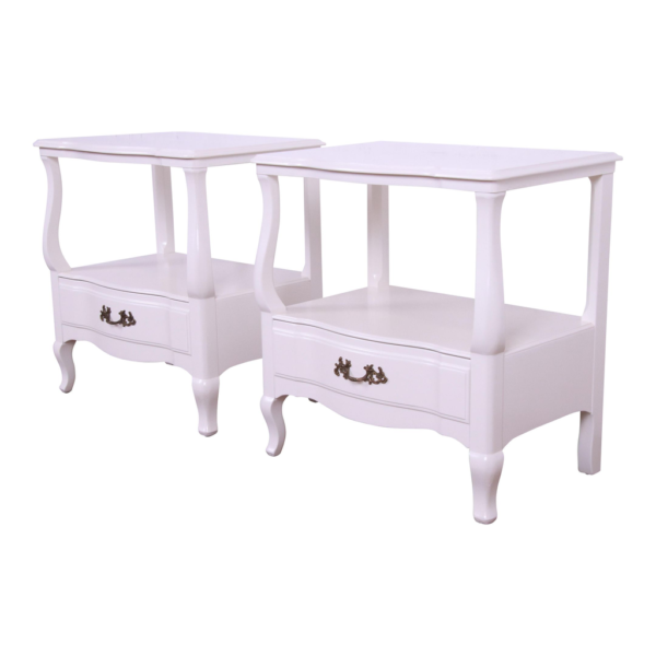 White Wood bedside table with Drawer